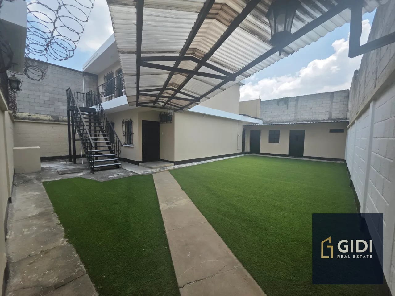 Casa en renta Col. Toledo Zona 7 | 4 dorm + servicio + 2P — Casa en Alquiler en Zona 7, Guatemala, Ciudad — foto 16 de 17