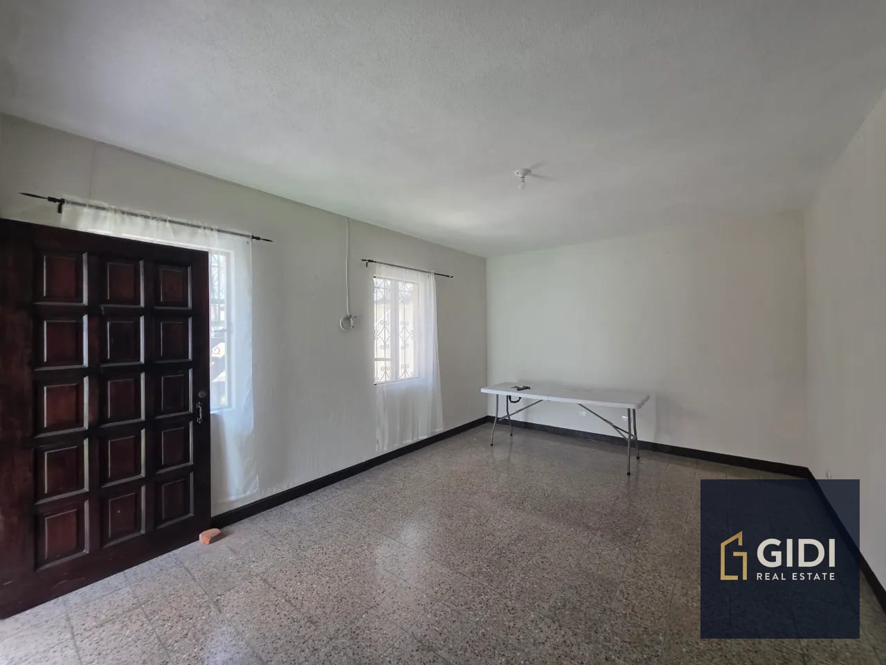 Casa en renta Col. Toledo Zona 7 | 4 dorm + servicio + 2P — Casa en Alquiler en Zona 7, Guatemala, Ciudad — foto 7 de 17