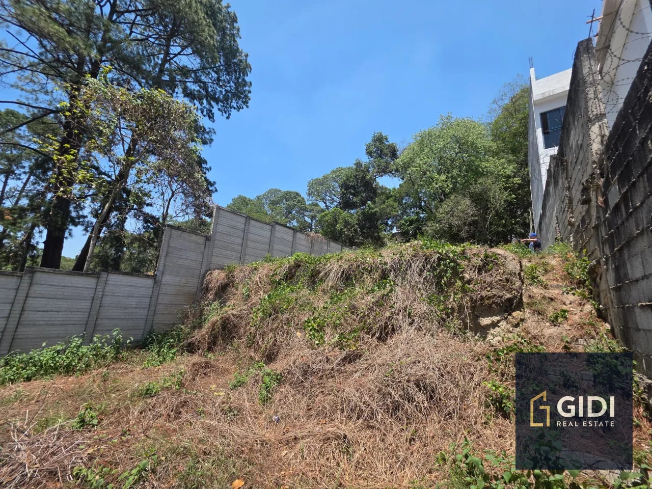 erreno en venta Kanajuyú Z.16 | 3,880 v² | US$200/v² — Terreno en Venta en Kanajuyú, Zona 16, Guatemala, Ciudad — foto 2 de 12
