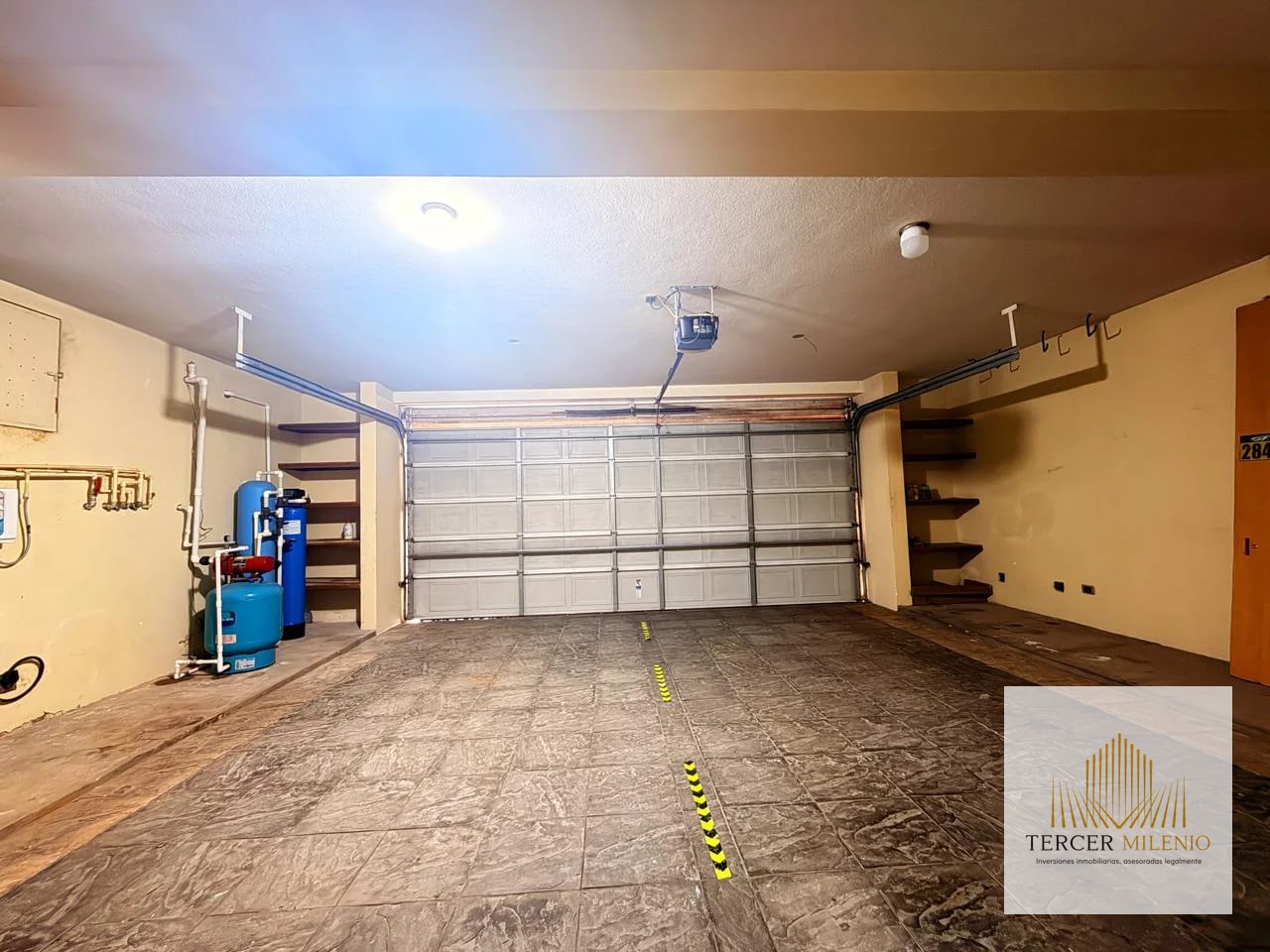 Casa de 385 m² en alquiler San Lázaro z15 — Casa en Alquiler en San Lázaro, Zona 15, Guatemala, Ciudad — foto 7 de 10