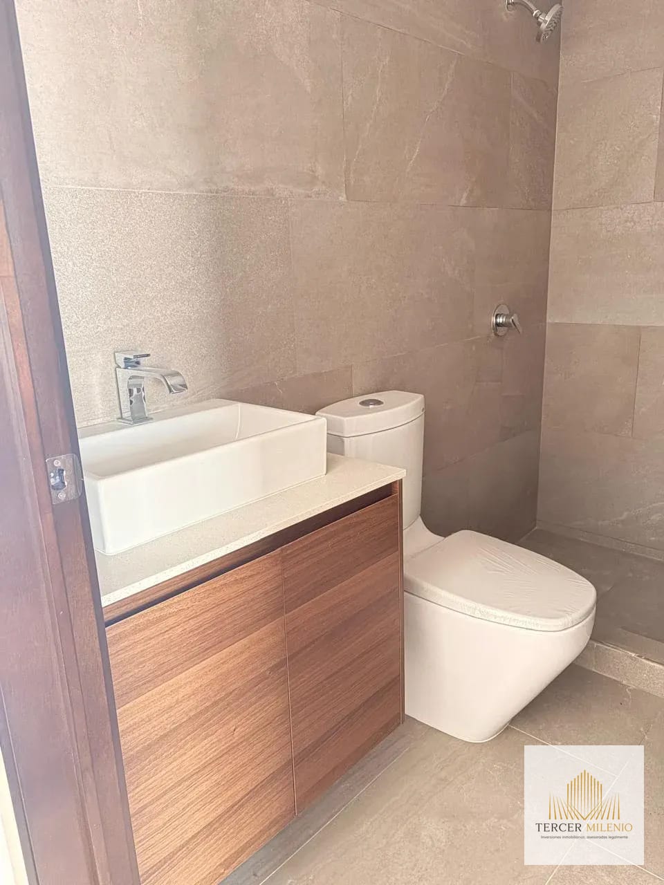 Estrene apartamento con jardín — Apartamento en Venta en La Villa, Zona 14, Guatemala, Ciudad — foto 6 de 8