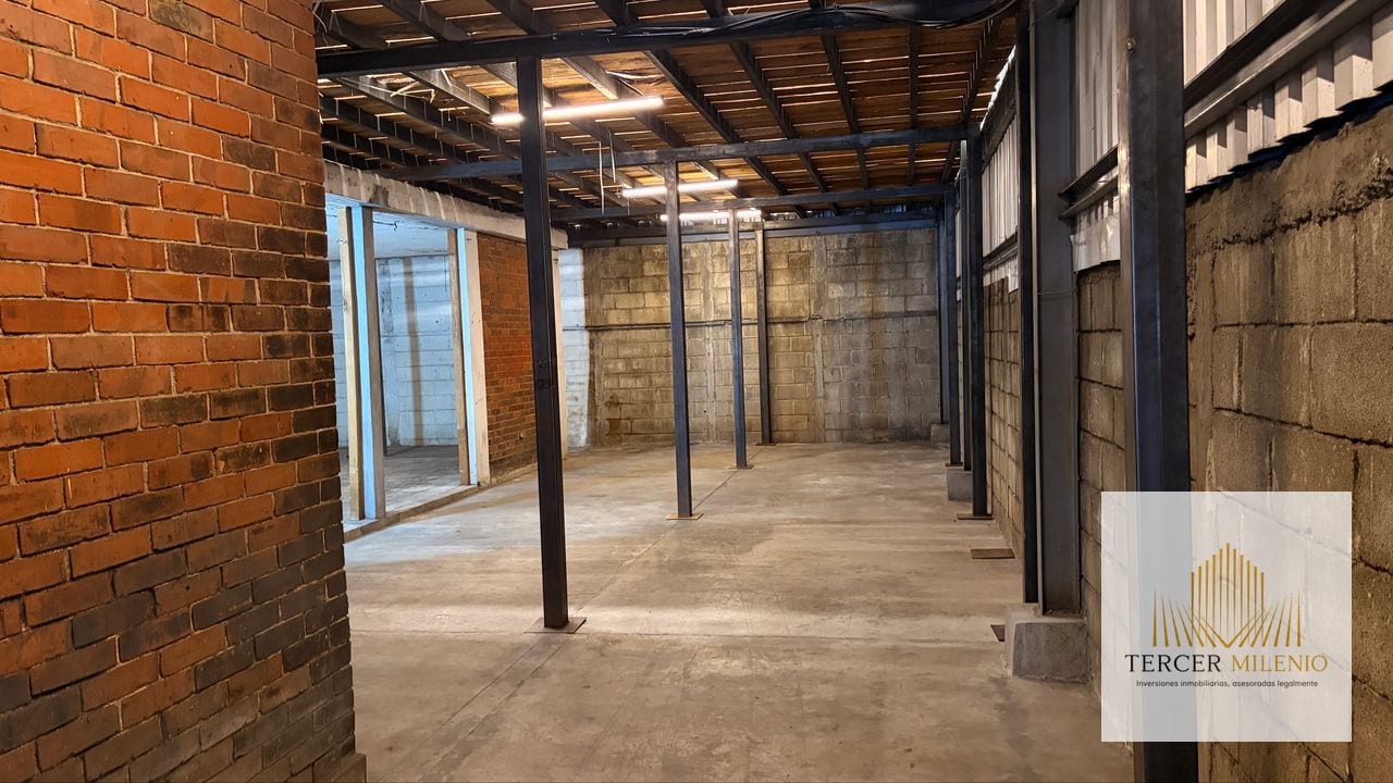 Ofi-bodega de 800 m² zona 9 — Bodega / Ofibodega en Alquiler en Zona 9, Guatemala, Ciudad — foto 2 de 10