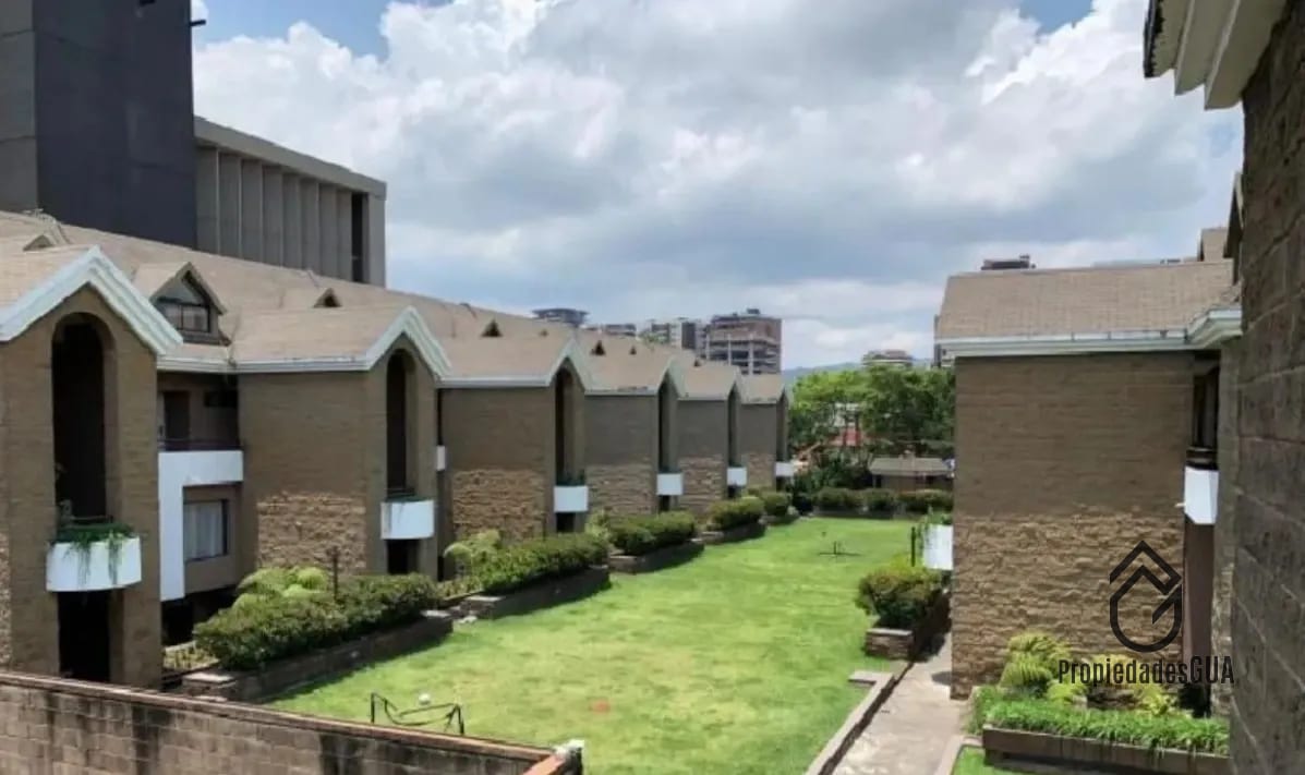 Townhouse en renta — Casa en Alquiler en Zona 13, Guatemala, Ciudad — foto 1 de 1