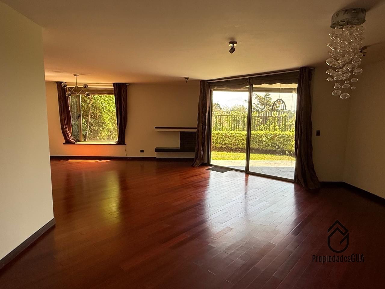 Casa en renta en El Prado — Casa en Alquiler en Zona 10, Guatemala, Ciudad — foto 9 de 17