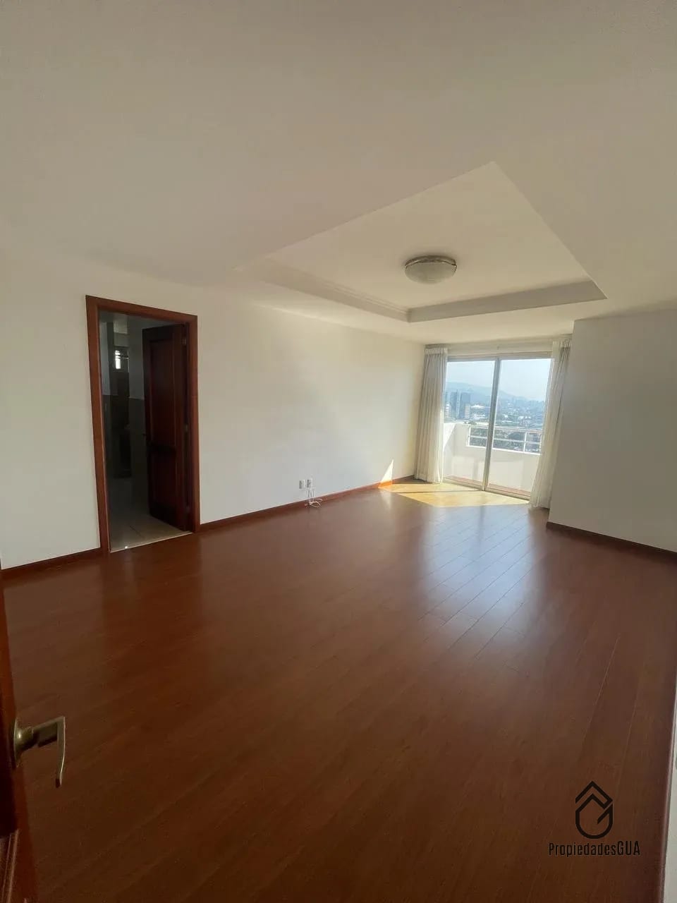 Apartamento lujoso en renta — Apartamento en Alquiler en Botticelli, Zona 15, Guatemala, Ciudad — foto 6 de 17