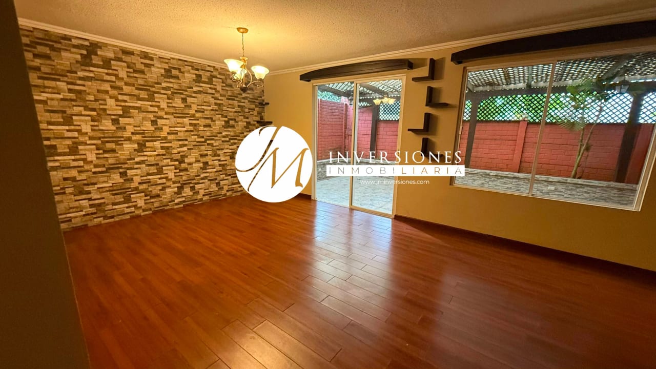 CASA EN RENTA PINARES DE SAN CRISTÓBAL — Casa en Alquiler en Amatitlán, Guatemala, Ciudad — foto 3 de 13
