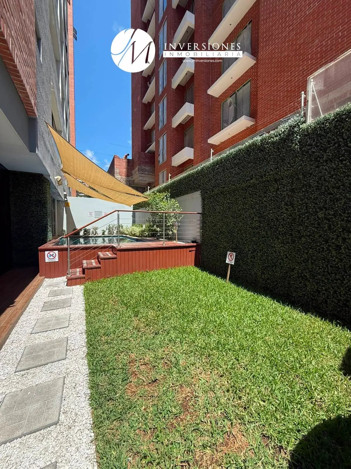Apartamento en Venta de 3 Dormitorios en zona 10 — Apartamento en Venta en Zona 10, Guatemala, Ciudad — foto 13 de 15