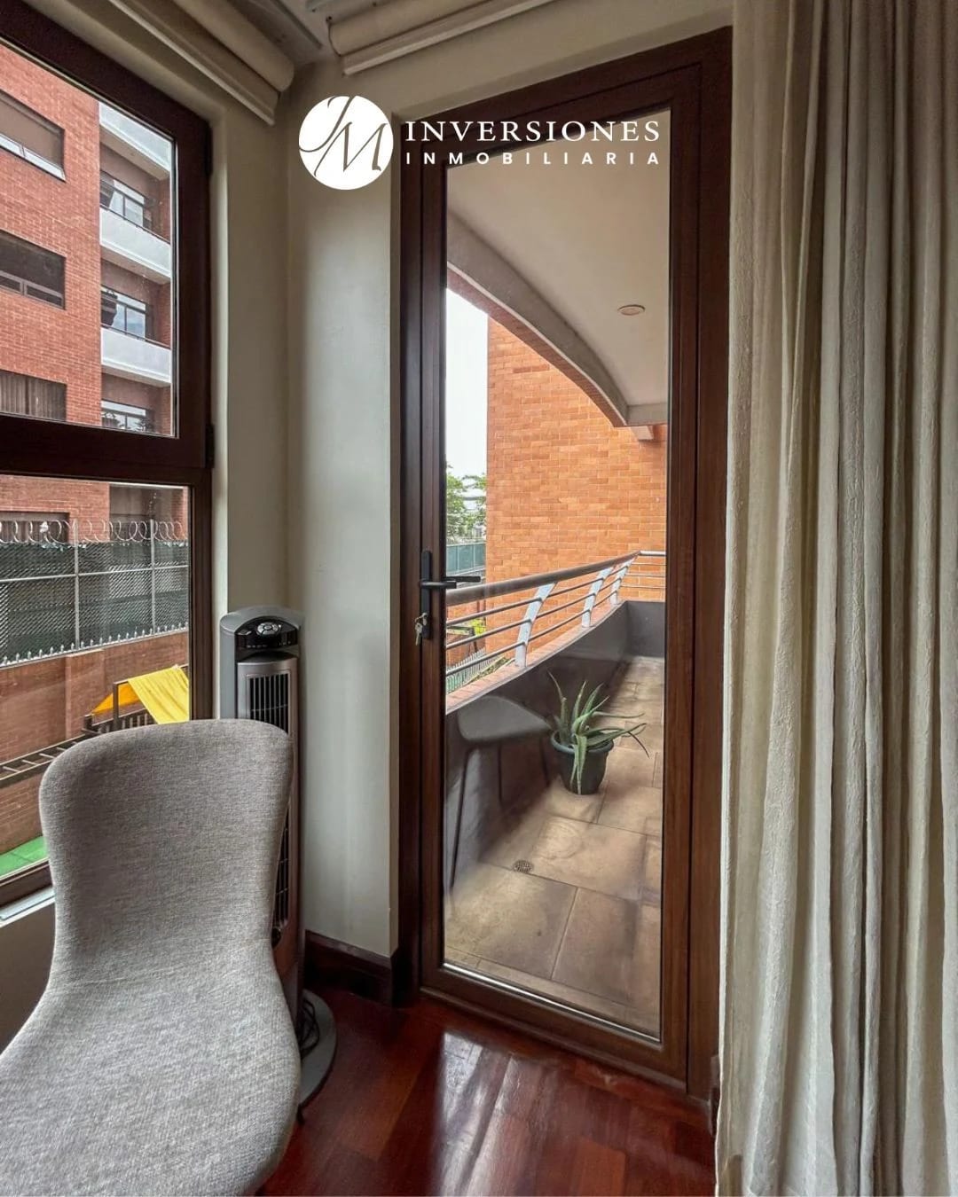 Apartamento amplio de 1 dormitorio en zona 10 — Apartamento en Alquiler en Zona 10, Guatemala, Ciudad — foto 6 de 9
