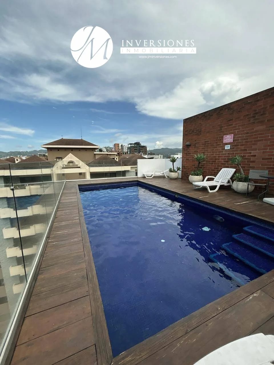 Apartamento En Renta Amueblado En Zona 10 — Apartamento en Alquiler en Zona 10, Guatemala, Ciudad — foto 12 de 16