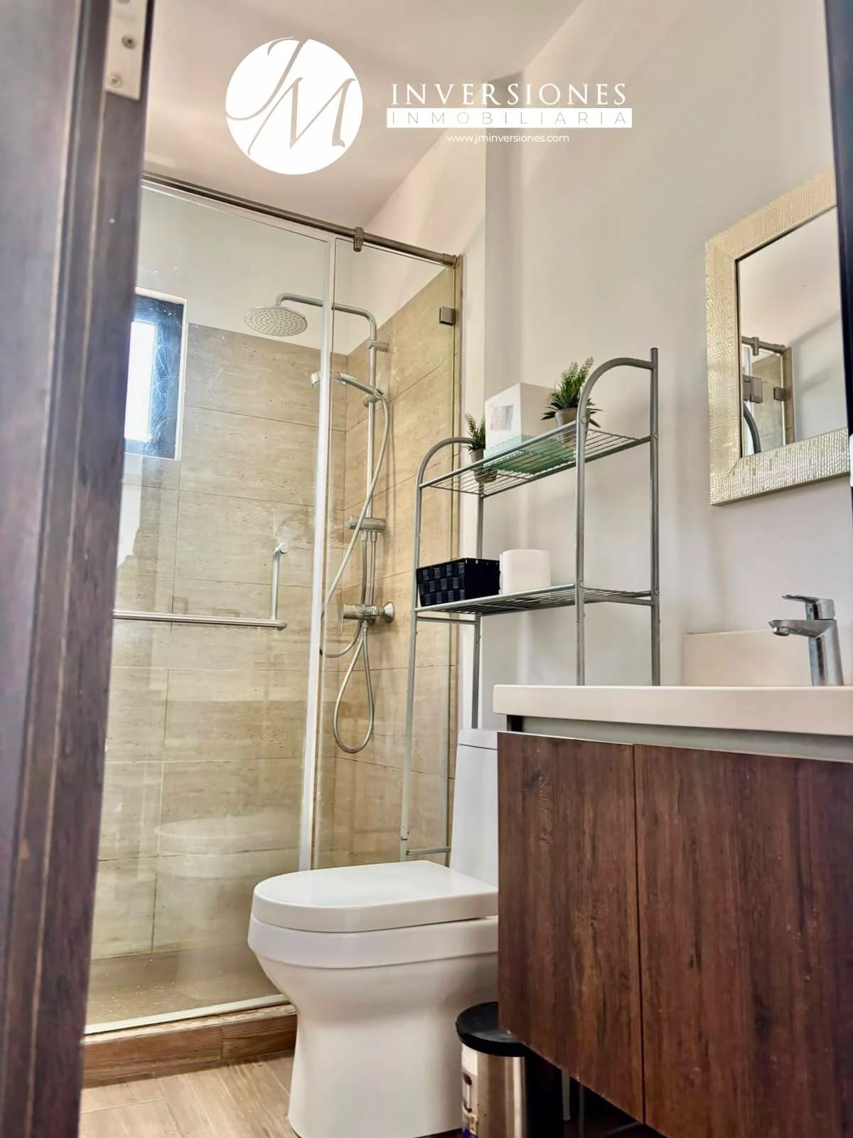 Apartamento en Venta Amueblado en zona 10 — Apartamento en Venta en Zona 10, Guatemala, Ciudad — foto 8 de 11
