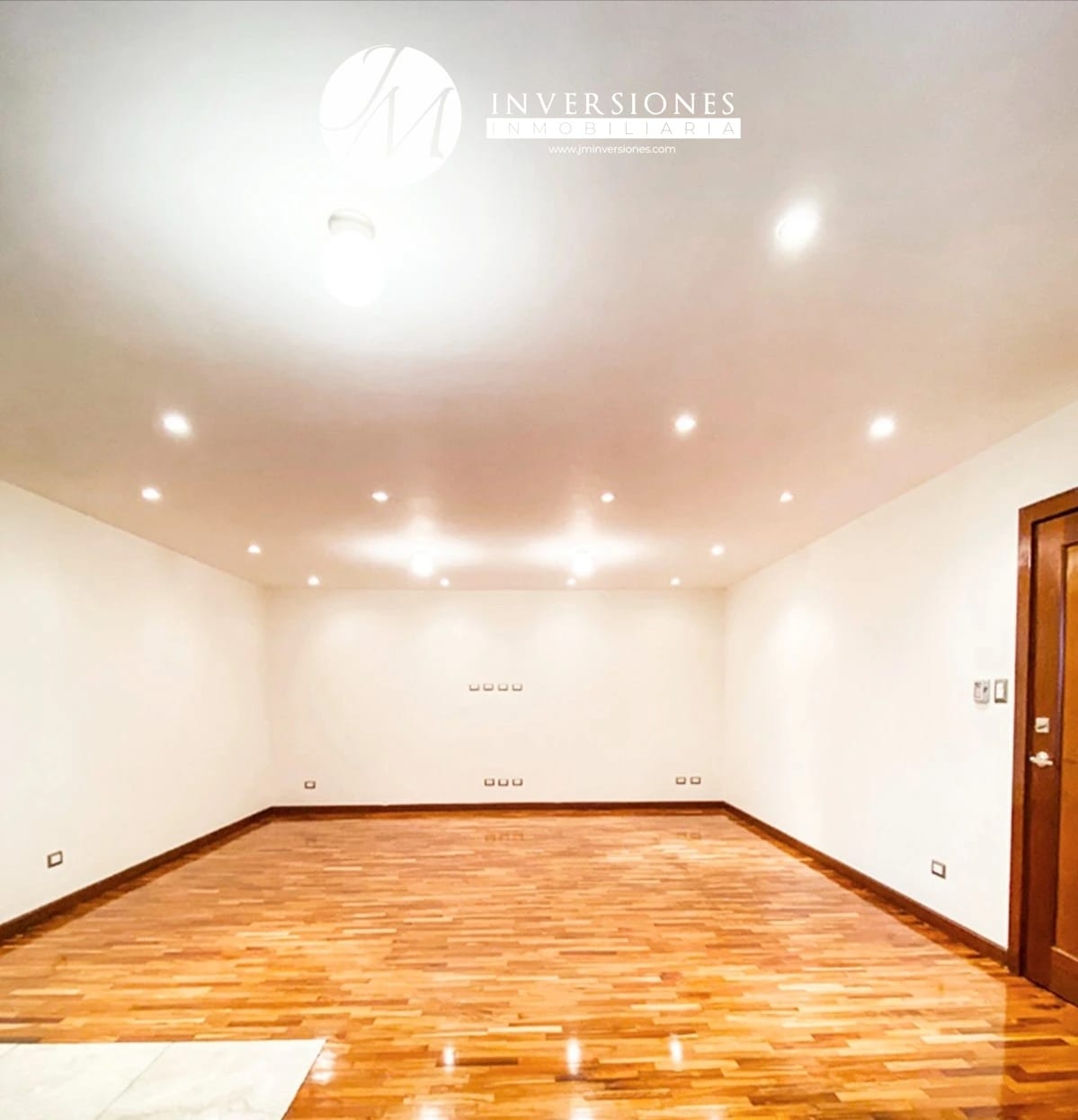 Apartamento en Renta de 2 Dormitorios en Zona 15 Vh1 — Apartamento en Alquiler en Zona 15, Guatemala, Ciudad — foto 2 de 6