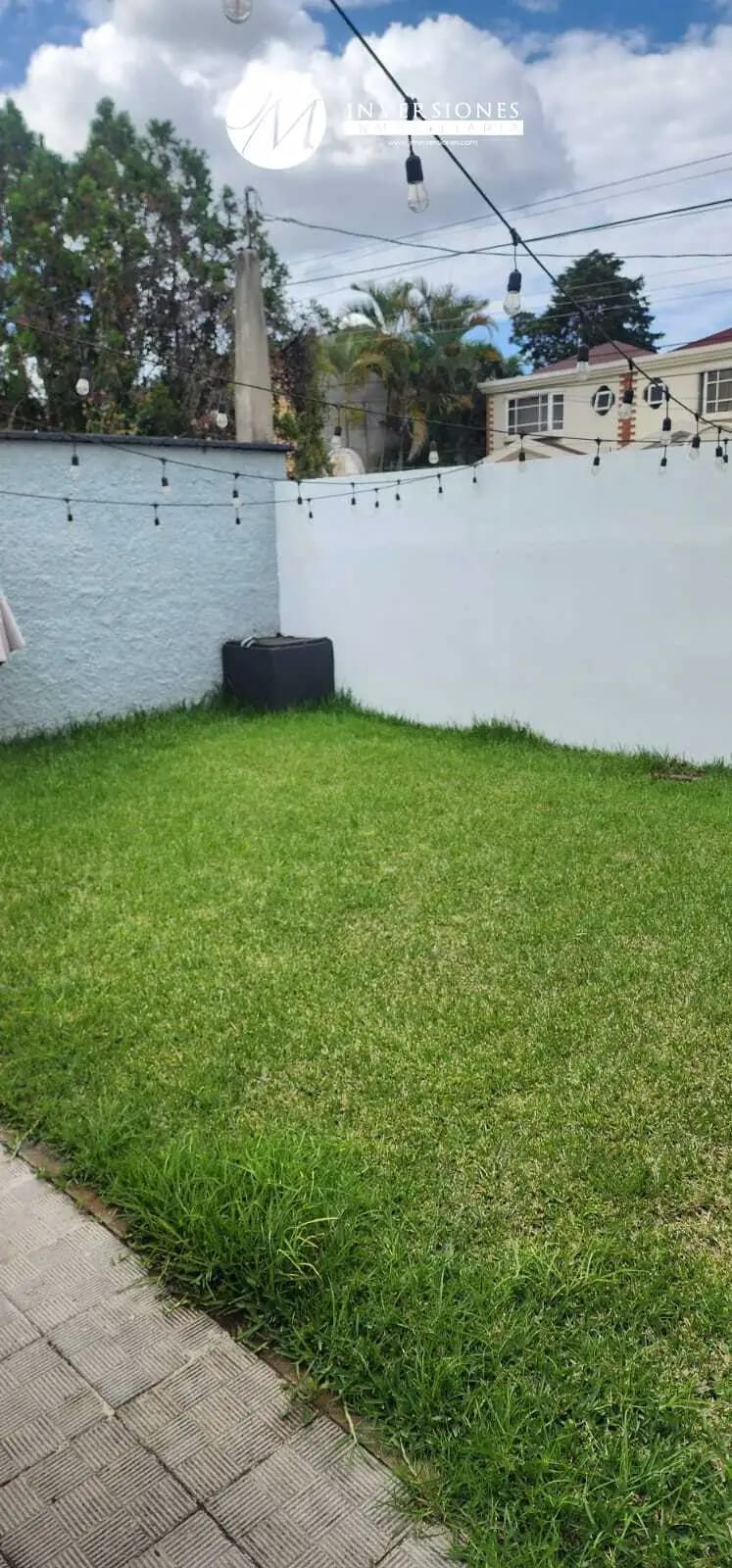Casa en Renta de 5 dormitorios en Ciudad San Cristobal zona 8 de mixco — Casa en Alquiler en Zona 8 Mixco, Guatemala, Ciudad — foto 16 de 17