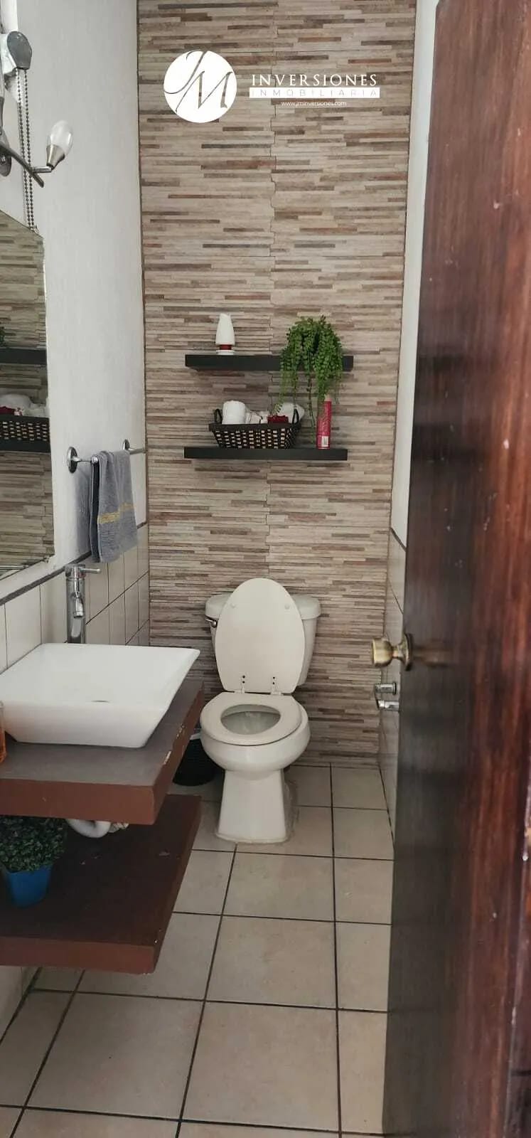 Casa en Renta de 5 dormitorios en Ciudad San Cristobal zona 8 de mixco — Casa en Alquiler en Zona 8 Mixco, Guatemala, Ciudad — foto 15 de 17