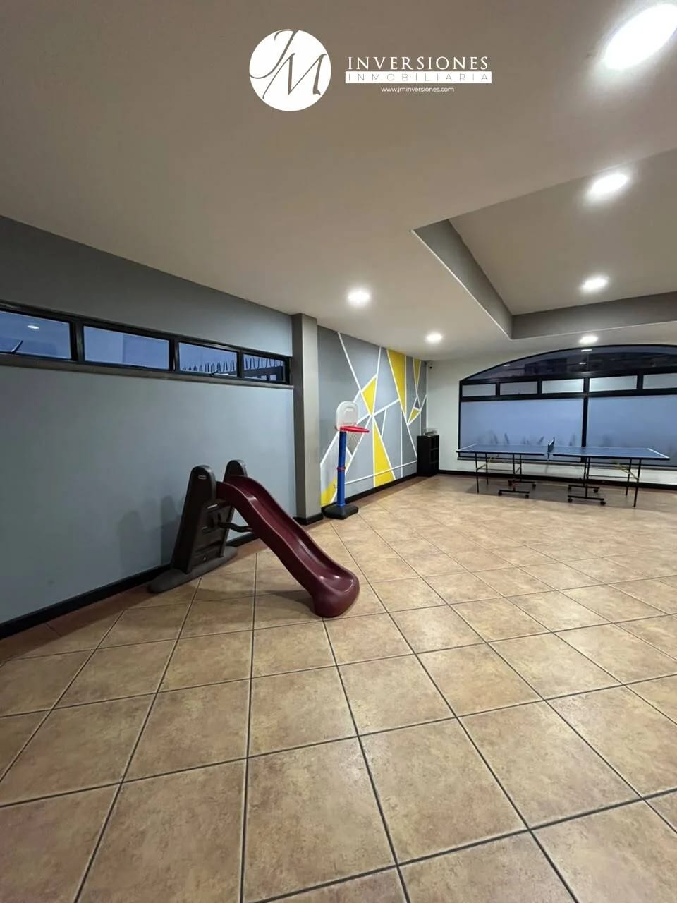 Apartamento en Renta de 3 Dormitorios en zona 14 — Apartamento en Alquiler en Zona 14, Guatemala, Ciudad — foto 16 de 17