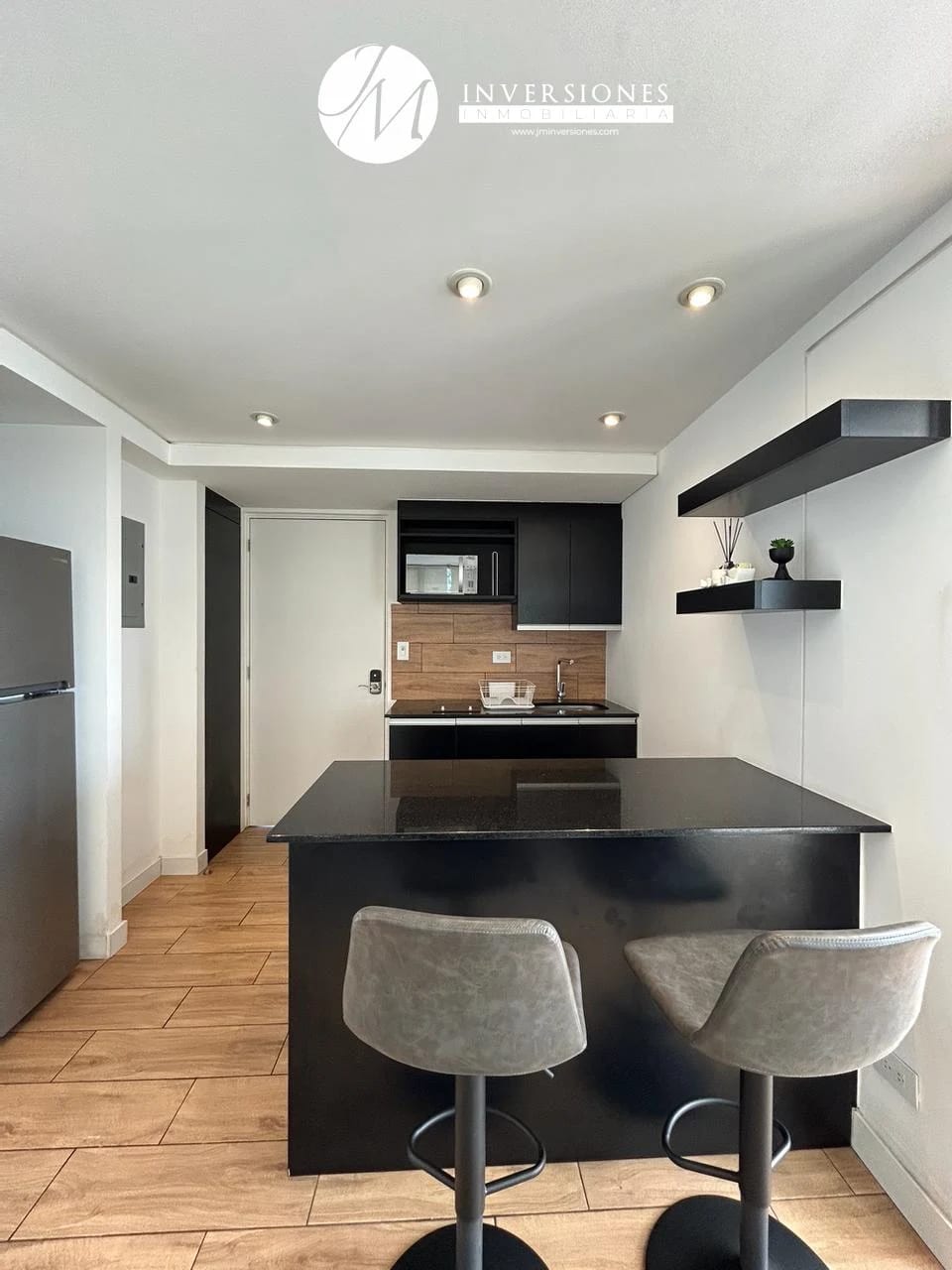 Apartamento en Venta con Linea Blanca en Zona 4 — Apartamento en Venta en Zona 4, Guatemala, Ciudad — foto 2 de 8