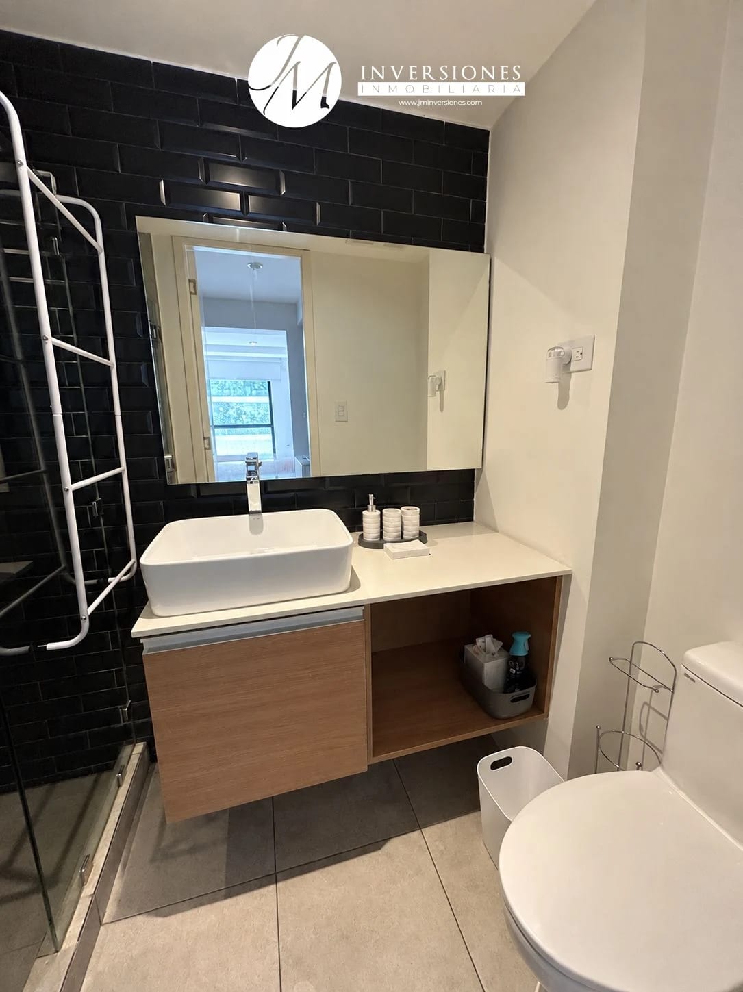 Apartamento en Venta con Linea Blanca en Zona 4 — Apartamento en Venta en Zona 4, Guatemala, Ciudad — foto 6 de 8
