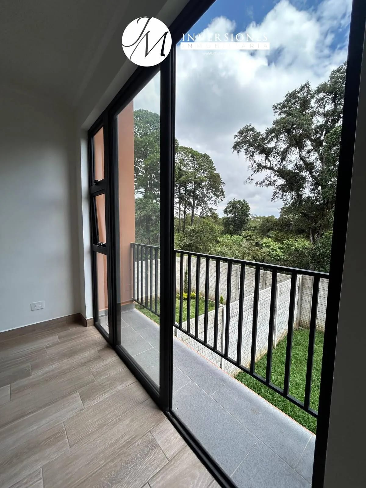 Casa en Renta de 3 Dormitorios en zona 16 — Casa en Alquiler en Zona 16, Guatemala, Ciudad — foto 5 de 13
