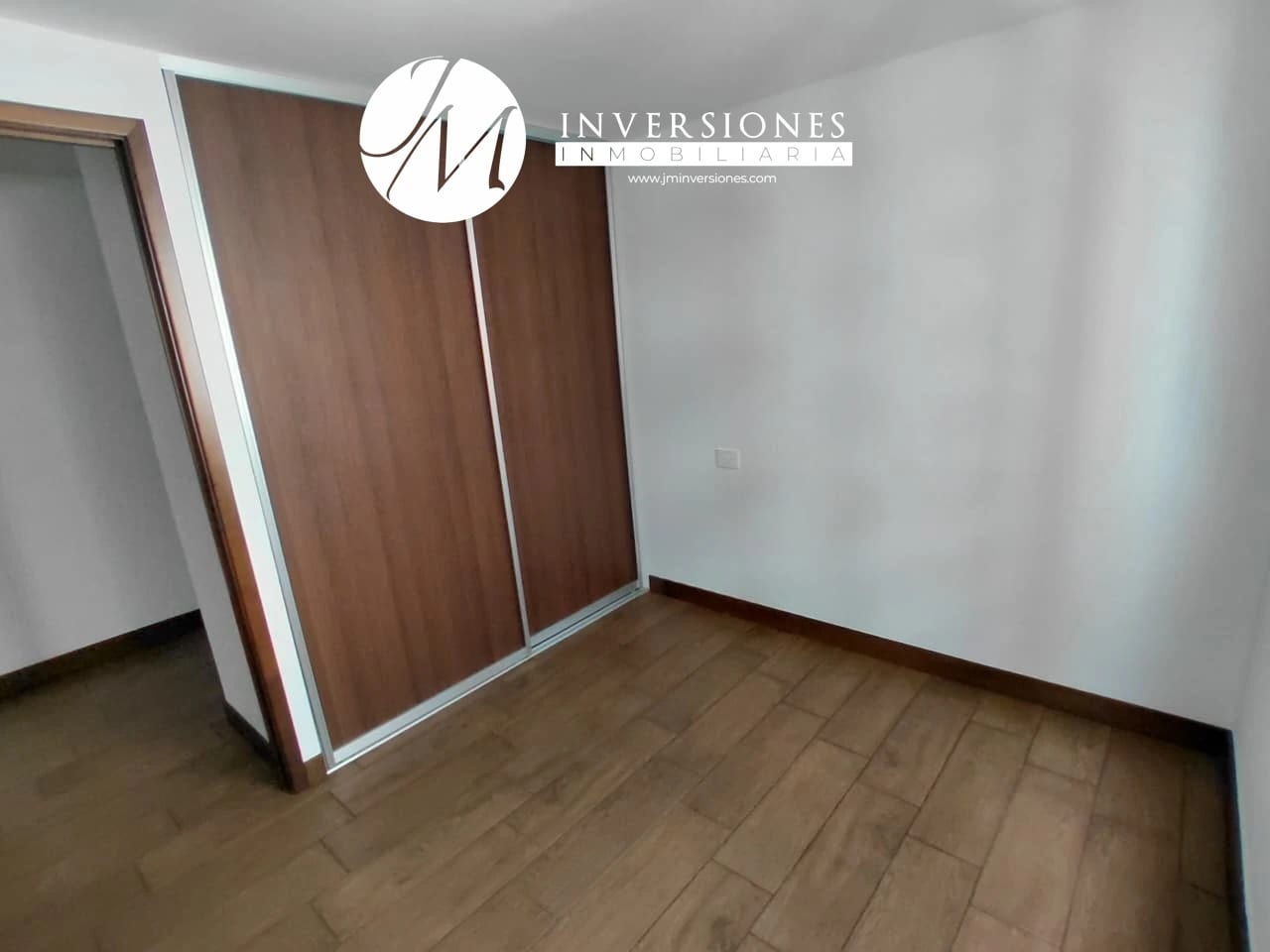 Apartamento en zona 10 de 3 Dormitorios en Renta — Apartamento en Alquiler en Zona 10, Guatemala, Ciudad — foto 6 de 14