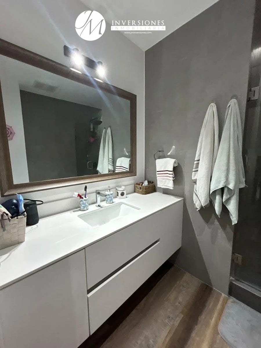 Apartamento en renta amueblado de 3 dormitorios en zona 10 — Apartamento en Alquiler en Zona 10, Guatemala, Ciudad — foto 8 de 17