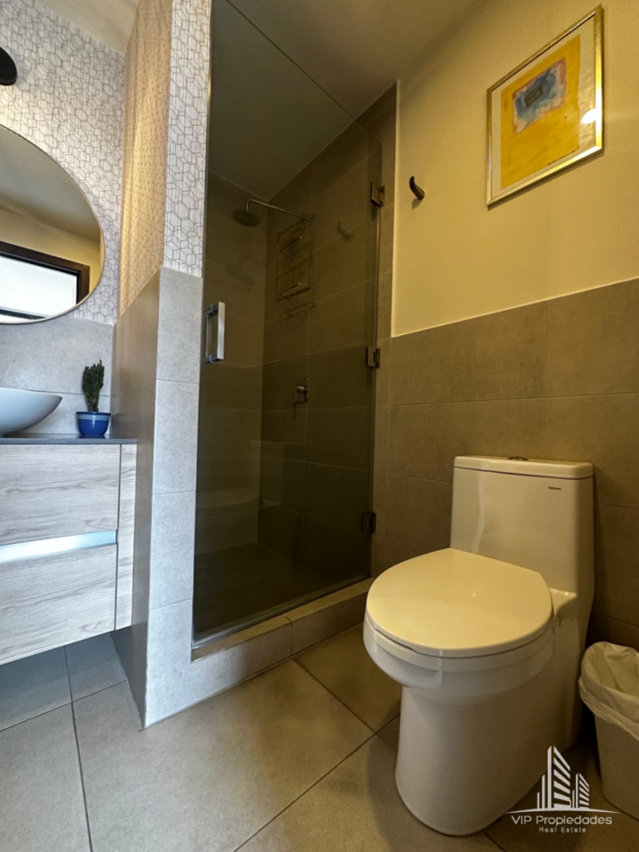 Zona 10, apartamento en alquiler — Apartamento en Alquiler en Mira, Zona 10, Guatemala, Ciudad — foto 7 de 12