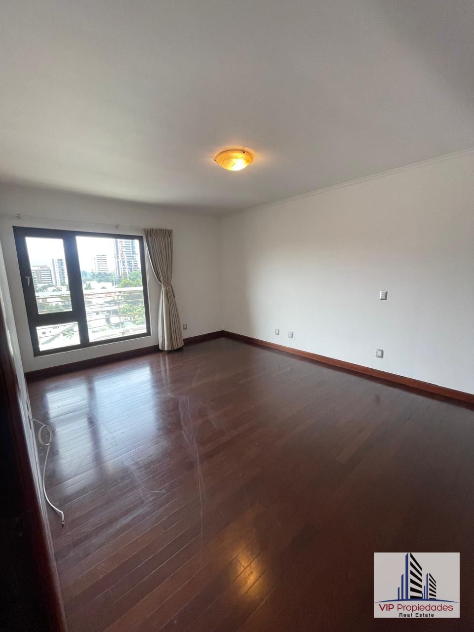 Tadeus zona 14, amplio apartamento en alquiler — Apartamento en Alquiler en Tadeus, Zona 14, Guatemala, Ciudad — foto 12 de 16
