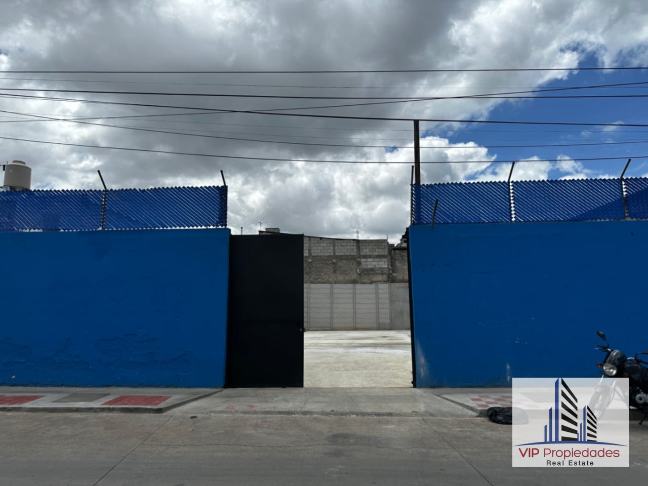Zona 5, terreno en alquiler, ideal para taller, parqueo, bodega — Terreno en Alquiler en Zona 5, Guatemala, Ciudad — foto 1 de 4