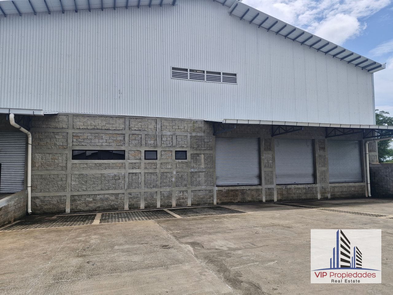 Bodega de 2,520 M² en Alquiler en Tecnopark Sobre la CA2 — Bodega / Ofibodega en Alquiler en Escuintla, Escuintla — foto 3 de 5