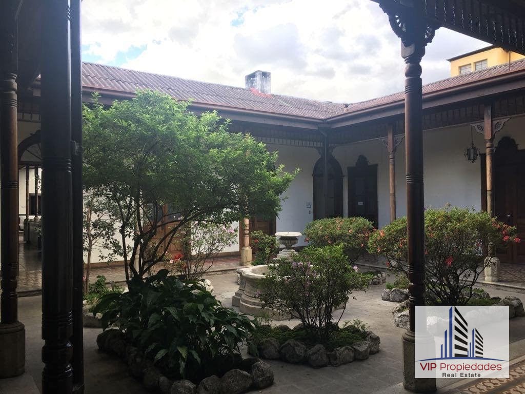 Zona 1, amplia casa de esquina en venta — Casa en Venta en Zona 1, Guatemala, Ciudad — foto 2 de 8