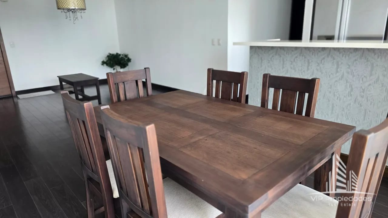 Catania. Apartamento amueblado en zona 14.¡Excelente ubicación! — Apartamento en Alquiler en Catania, Zona 14, Guatemala, Ciudad — foto 5 de 10