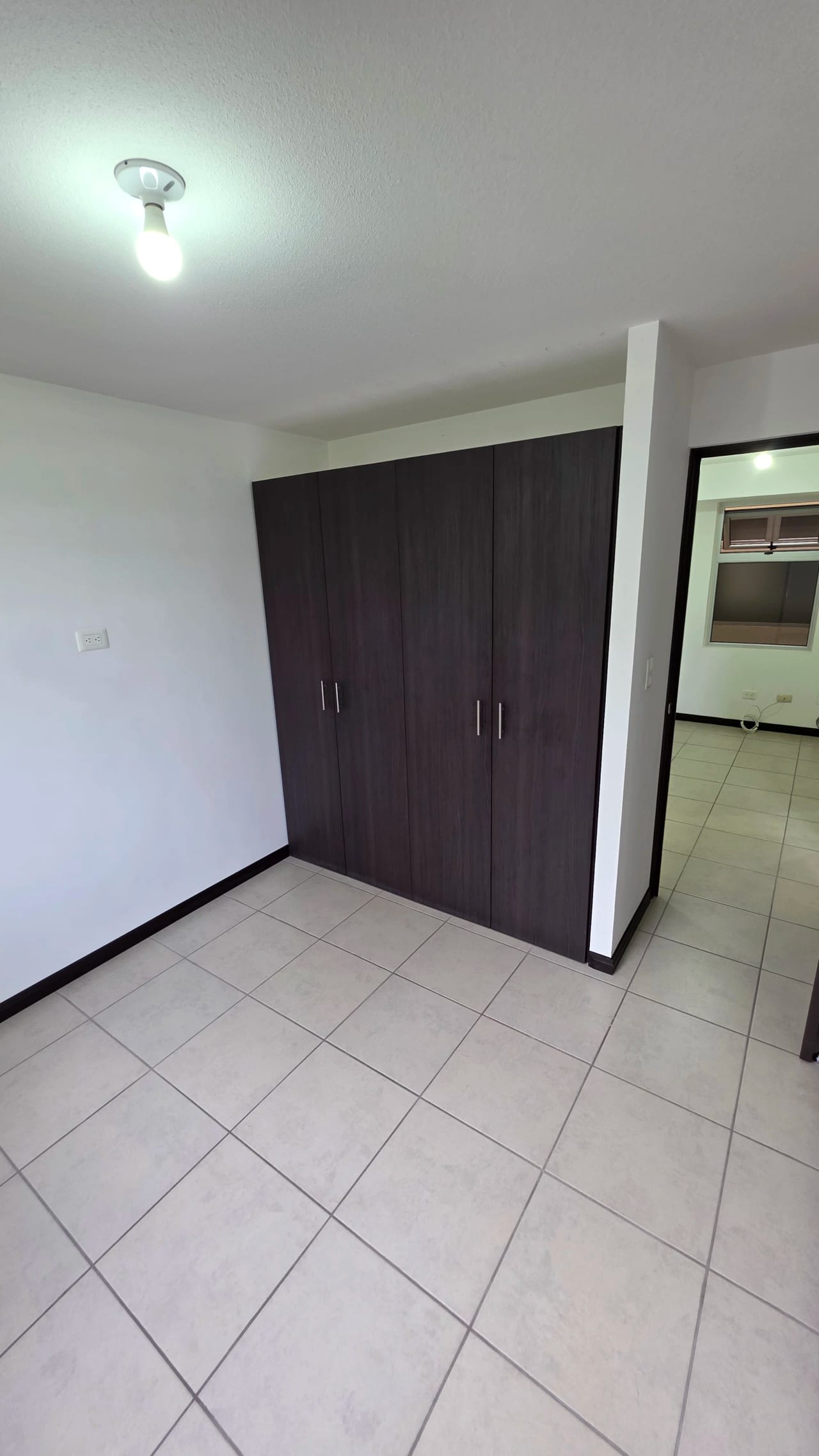 Apartamento en renta en zona 4 Mixco El Naranjo edificio Alegría. — Apartamento en Venta en Condado Naranjo, Zona 4 Mixco, Guatemala, Ciudad — foto 6 de 17