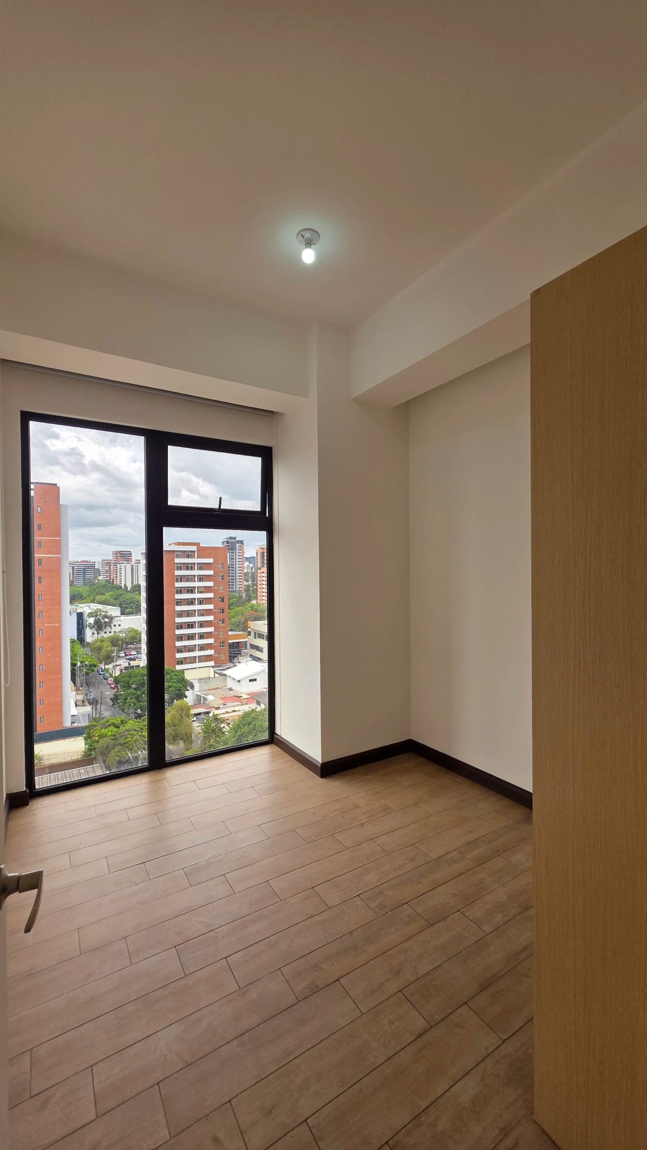 Apartamento en renta en zona 13 con vista — Apartamento en Alquiler en N Américas, Zona 13, Guatemala, Ciudad — foto 8 de 17