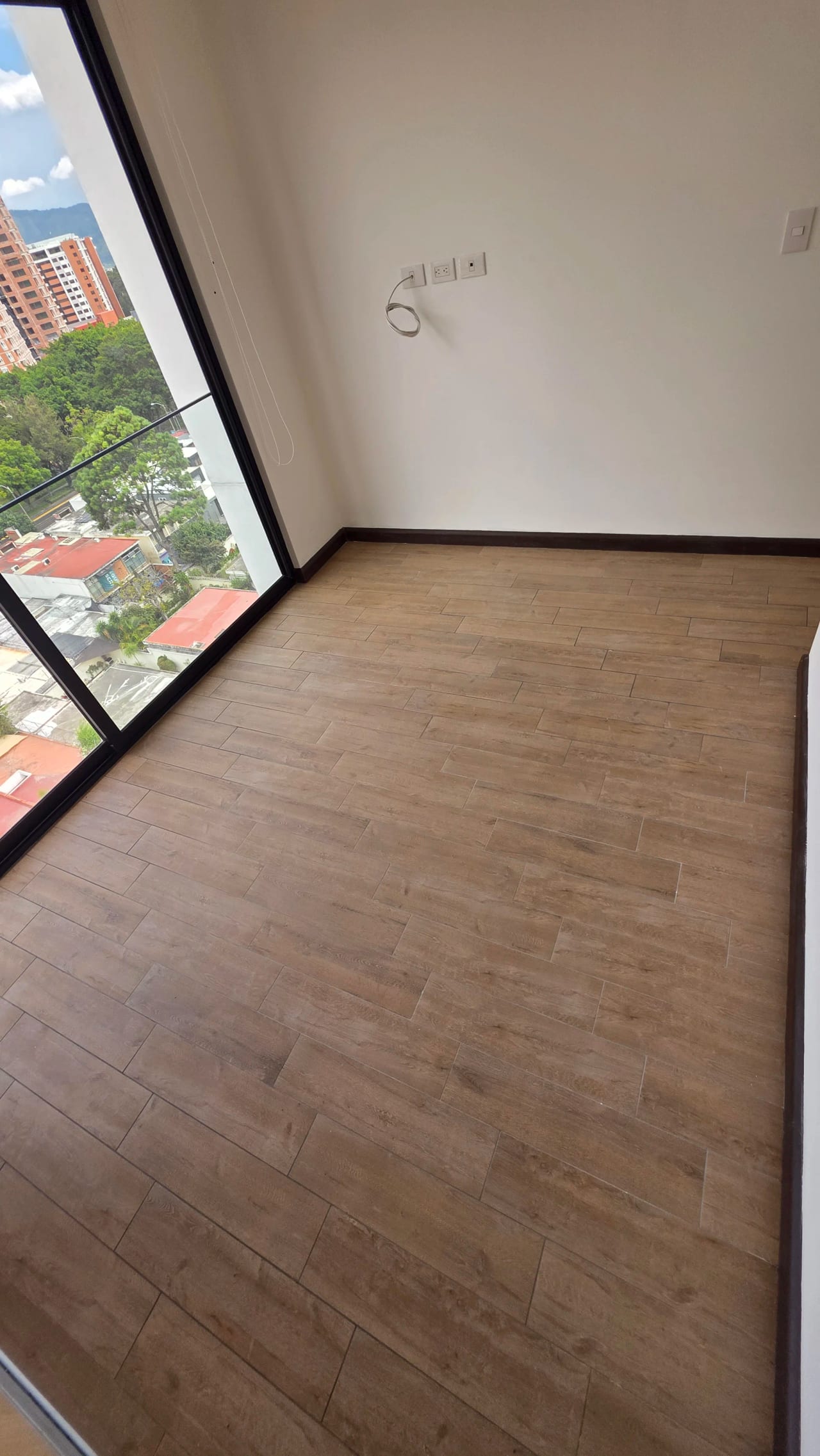 Apartamento en renta en zona 13 con vista — Apartamento en Alquiler en N Américas, Zona 13, Guatemala, Ciudad — foto 13 de 17