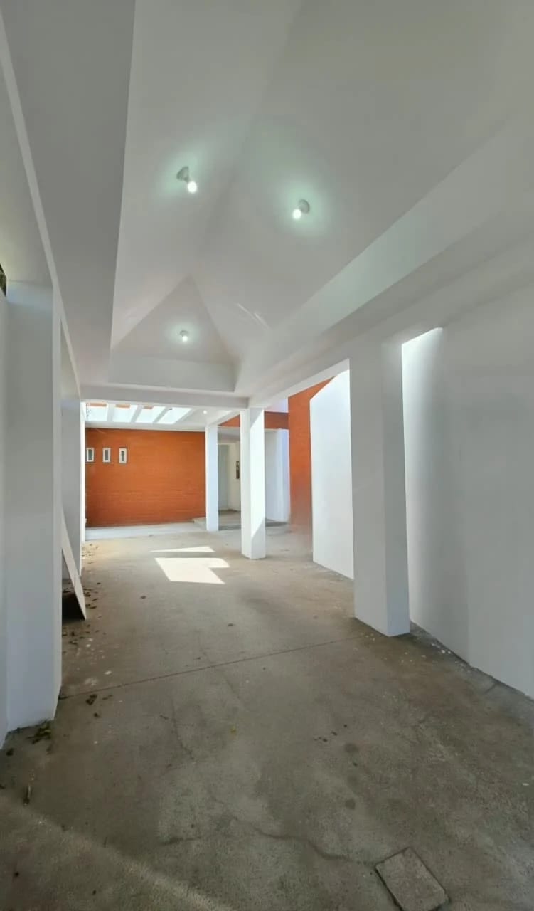 Casa en venta en Carretera a El Salvador km 15.5 frente a Pradera Conc — Casa en Venta en Paraje Solar, Carretera a El Salvador, Guatemala, Ciudad — foto 2 de 17