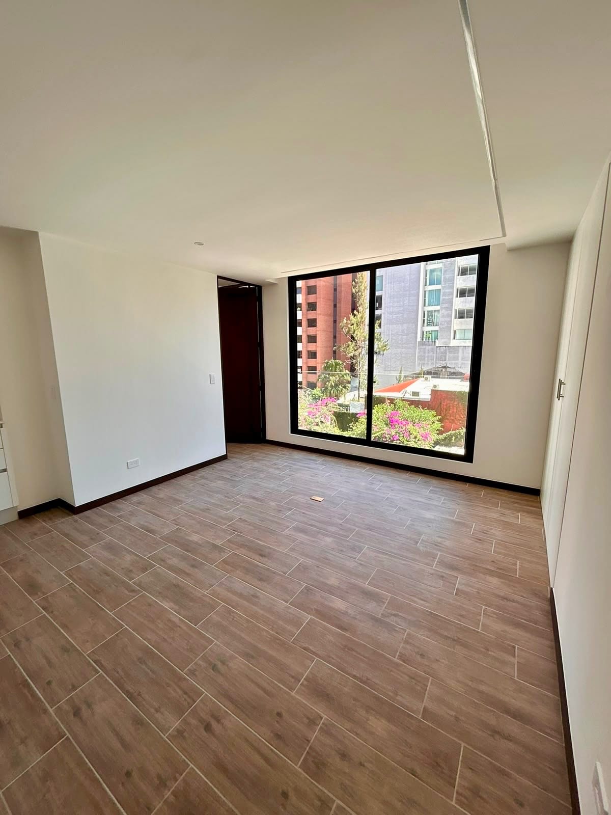 ALQUILER Apartamento nuevo una HAB zona 14 (copia) — Apartamento en Alquiler en Zona 14, Guatemala, Ciudad — foto 1 de 17