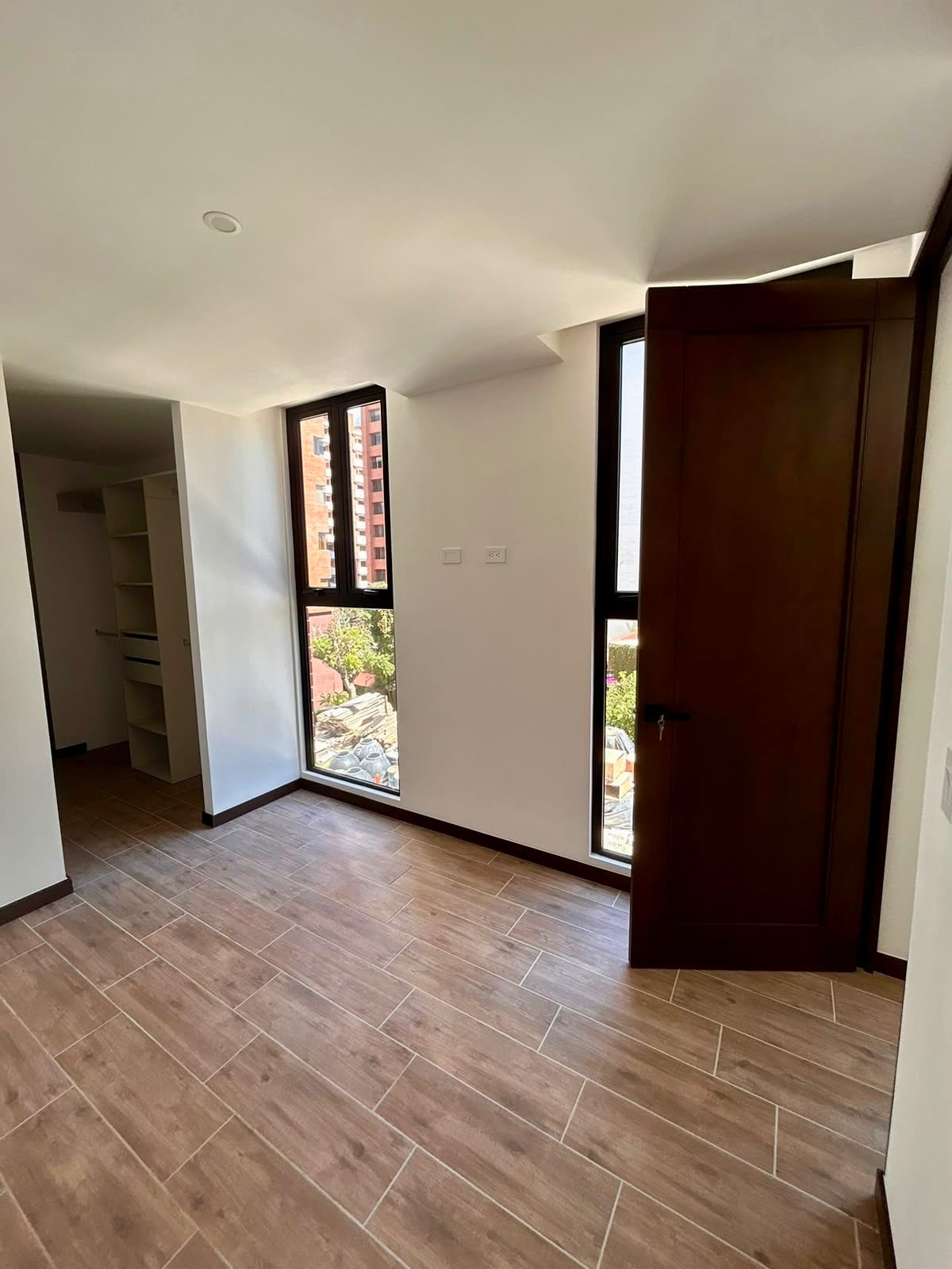 ALQUILER Apartamento nuevo una HAB zona 14 (copia) — Apartamento en Alquiler en Zona 14, Guatemala, Ciudad — foto 9 de 17