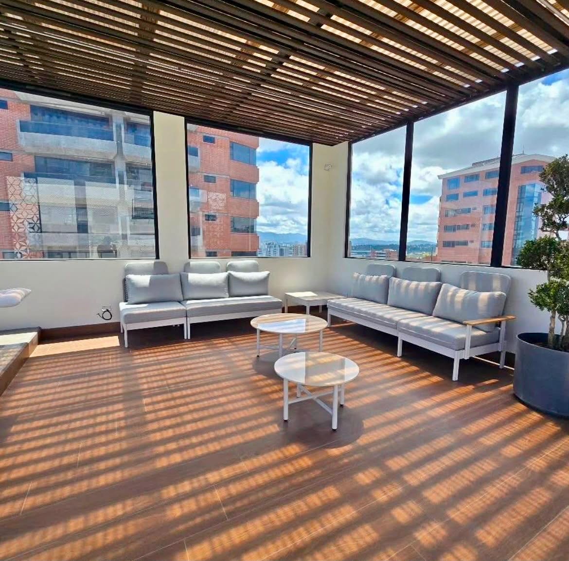 ALQUILER Apartamento nuevo una HAB zona 14 (copia) — Apartamento en Alquiler en Zona 14, Guatemala, Ciudad — foto 15 de 17