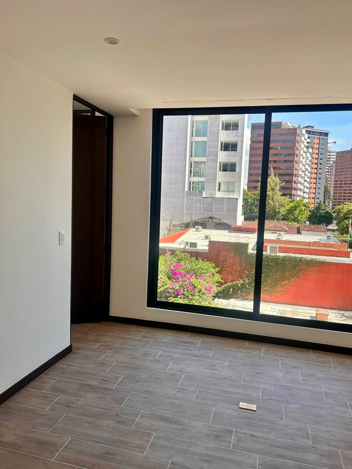 ALQUILER Apartamento nuevo una HAB zona 14 (copia) — Apartamento en Alquiler en Zona 14, Guatemala, Ciudad — foto 17 de 17