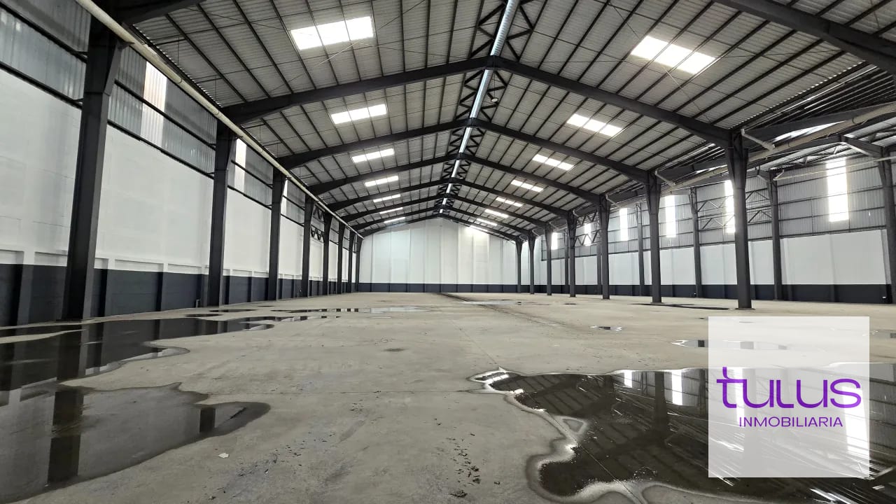Bodega Industrial en Escuintla — Bodega / Ofibodega en Alquiler en Escuintla, Escuintla — foto 1 de 5