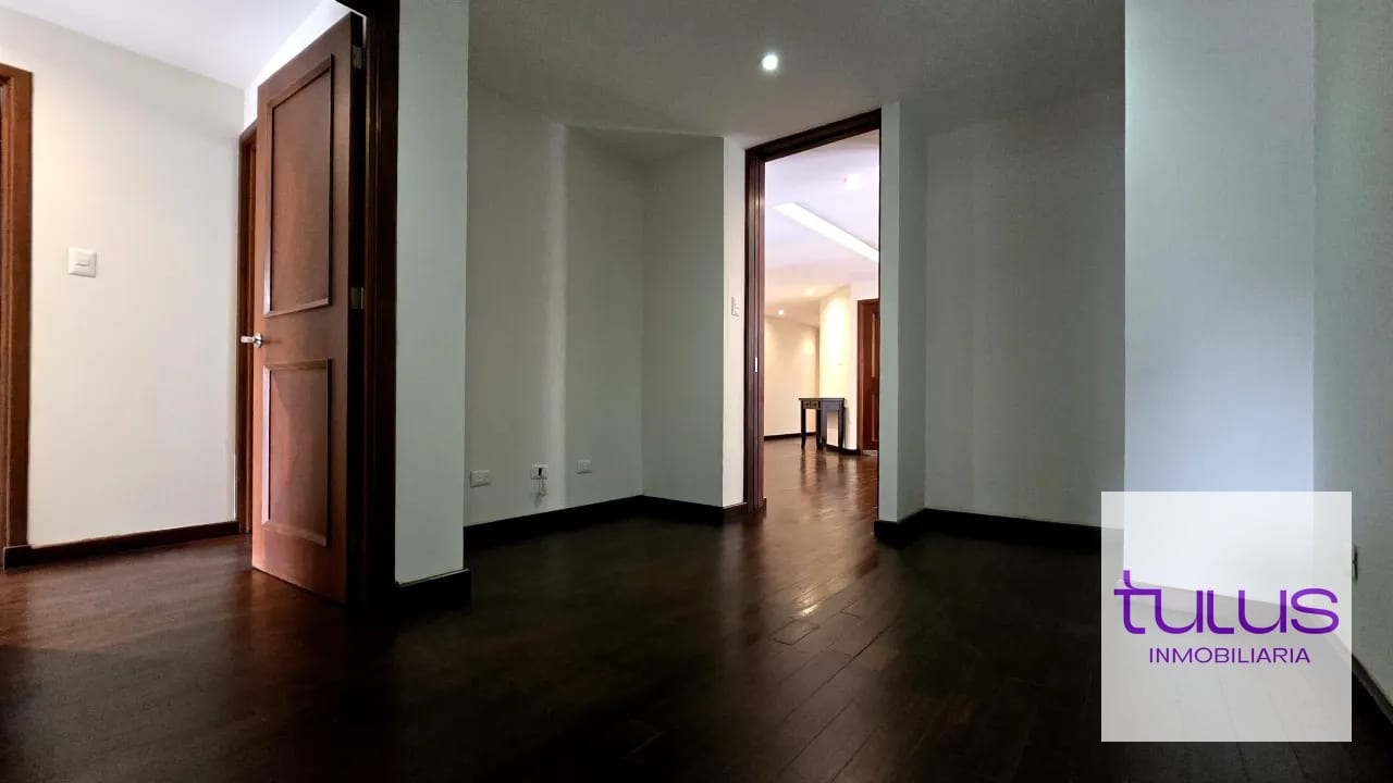 APARTAMENTO PREMIUM en alquiler en zona 10 — Apartamento en Alquiler en Zona 10, Guatemala, Ciudad — foto 2 de 6
