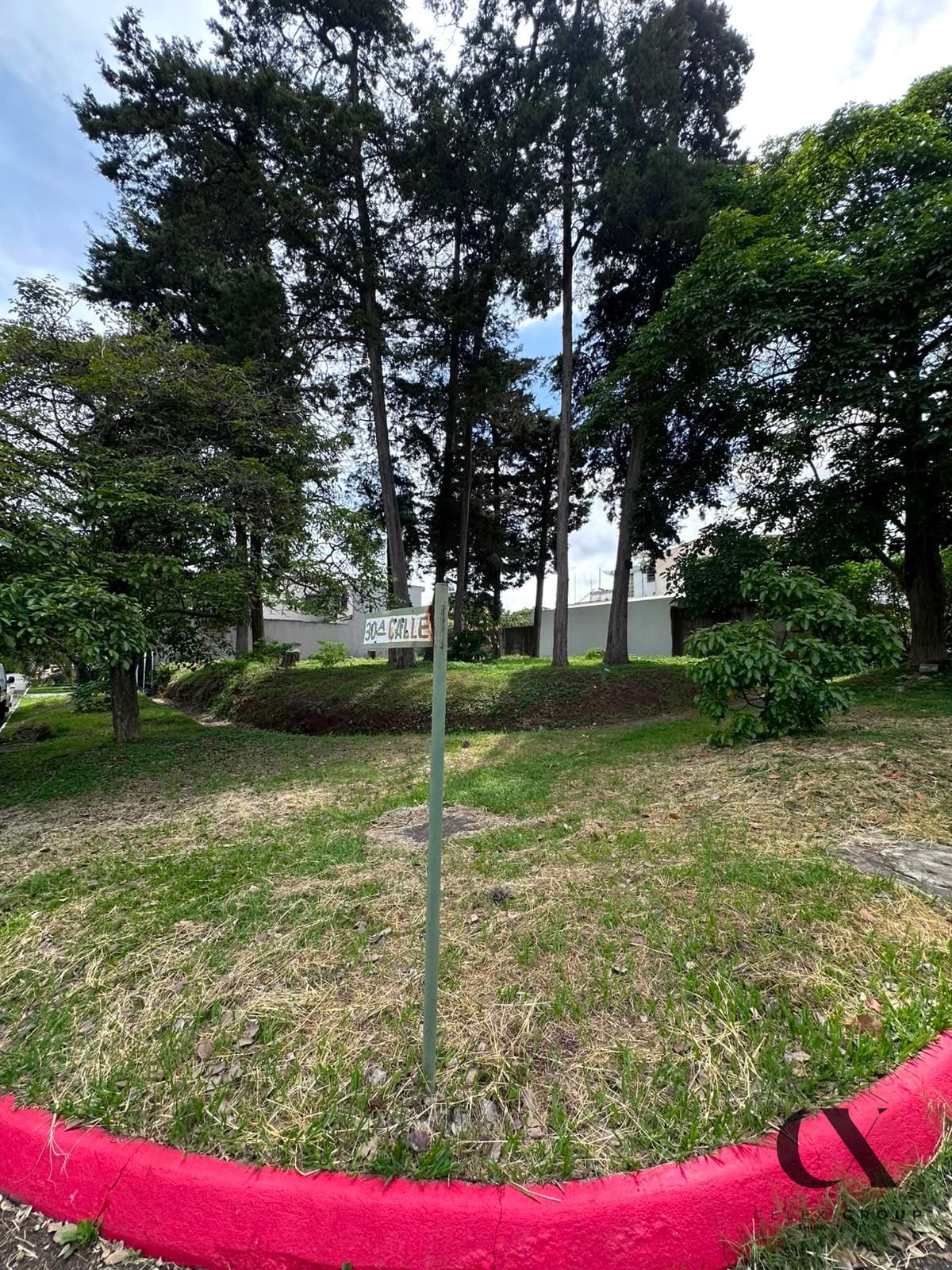 Terreno en Venta Residenciales El Bosque Zona 12 — Terreno en Venta en Zona 12, Guatemala, Ciudad — foto 2 de 13