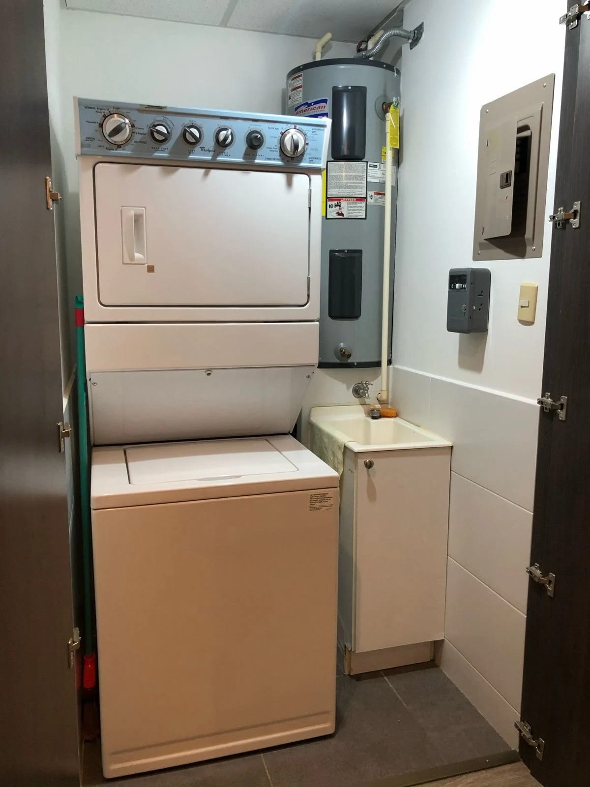 Apartamento NEO zona 10 — Apartamento en Alquiler en Neo Apartamentos, Zona 10, Guatemala, Ciudad — foto 9 de 10