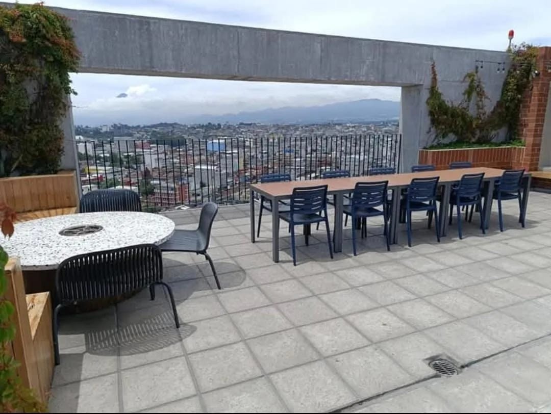 Apartamento Mondra Yurrita Zona 4 — Apartamento en Alquiler en Modra, Zona 4, Guatemala, Ciudad — foto 8 de 9