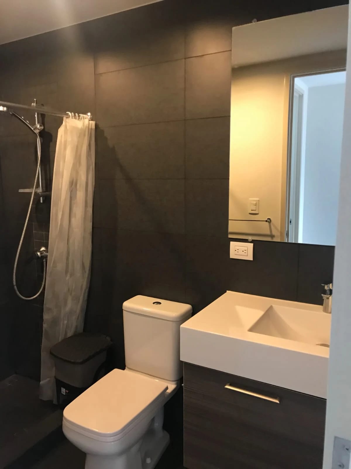 Apartamento de lujo en zona 10 — Apartamento en Alquiler en Zona 10, Guatemala, Ciudad — foto 10 de 17