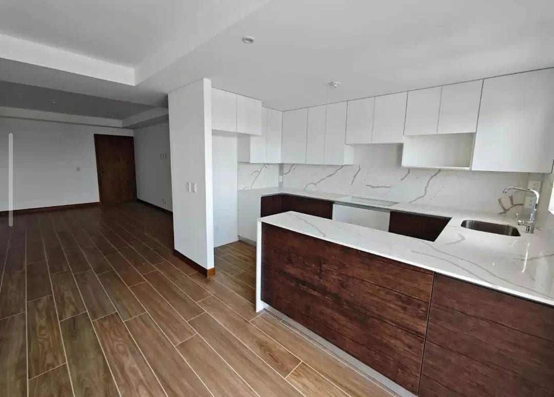 Apartamento en zona exclusiva en zona 14 — Apartamento en Alquiler en Zona 14, Guatemala, Ciudad — foto 1 de 10