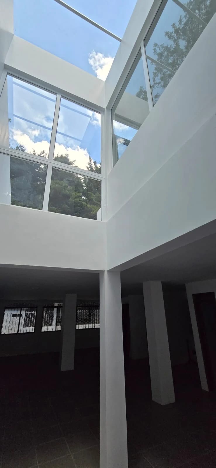 Casa moderna en carretera Salvador — Casa en Venta en Carretera a El Salvador, Guatemala, Ciudad — foto 2 de 17