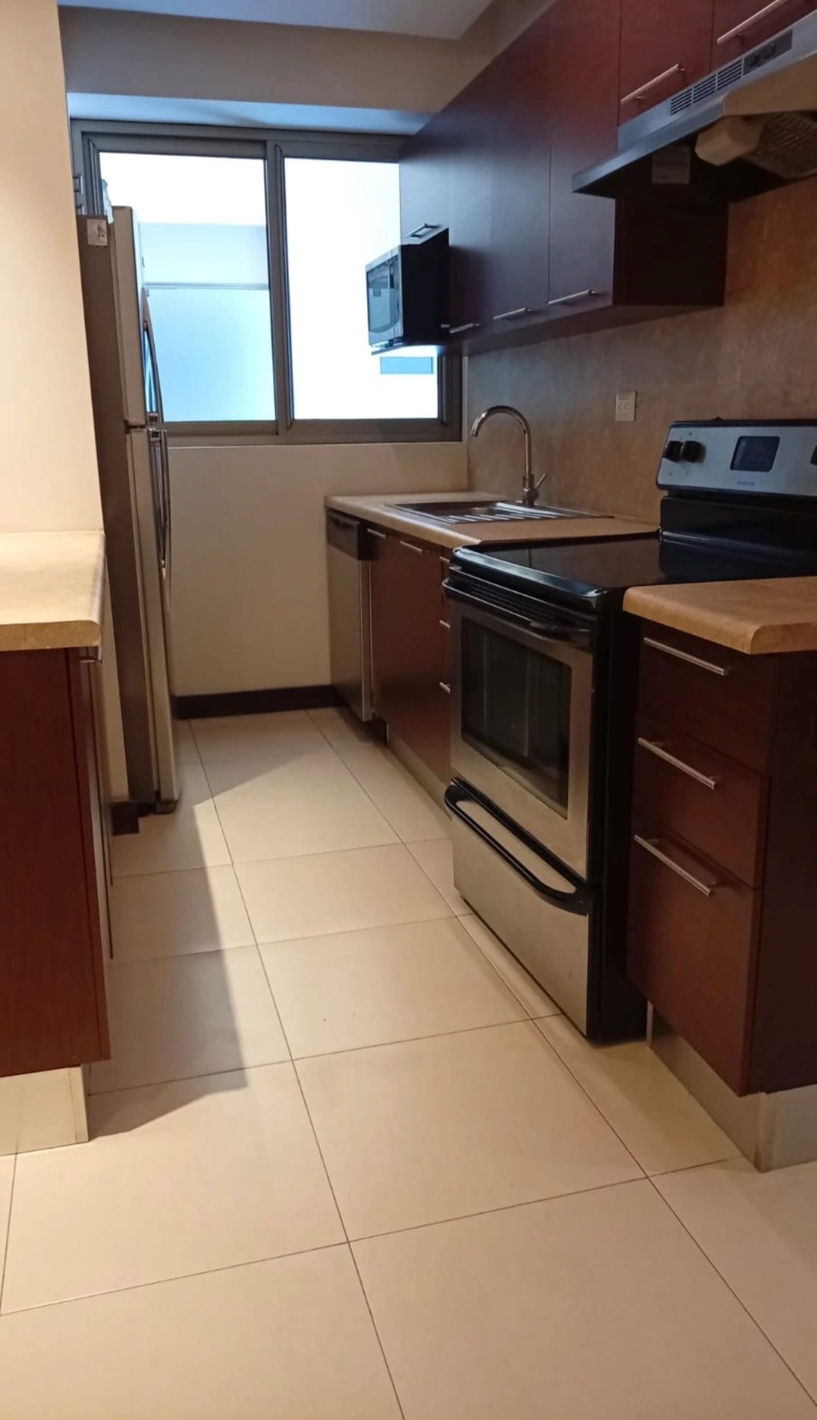 Apartamento en zona 14 — Apartamento en Alquiler en Zona 14, Guatemala, Ciudad — foto 6 de 10