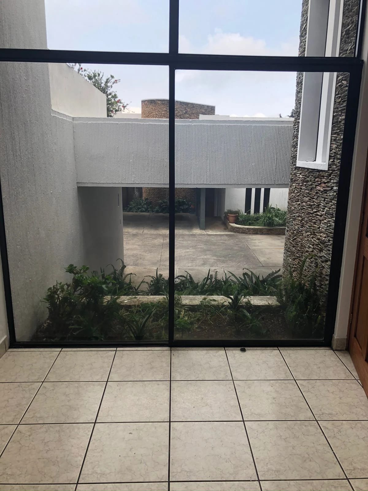 Casa en Arrazola 2-3 en Carretera Salvador — Casa en Alquiler en Carretera a El Salvador, Guatemala, Ciudad — foto 3 de 16