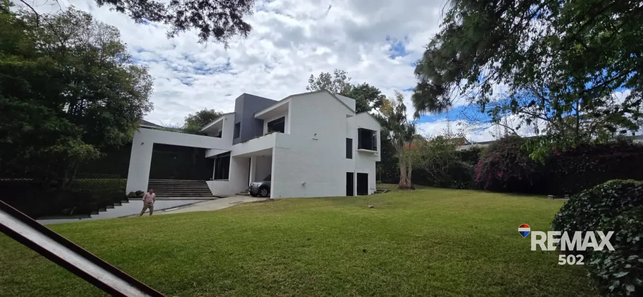 Espectacular Casa en El Socorro — Casa en Alquiler en El Socorro, Carretera a El Salvador, Guatemala, Ciudad — foto 3 de 15