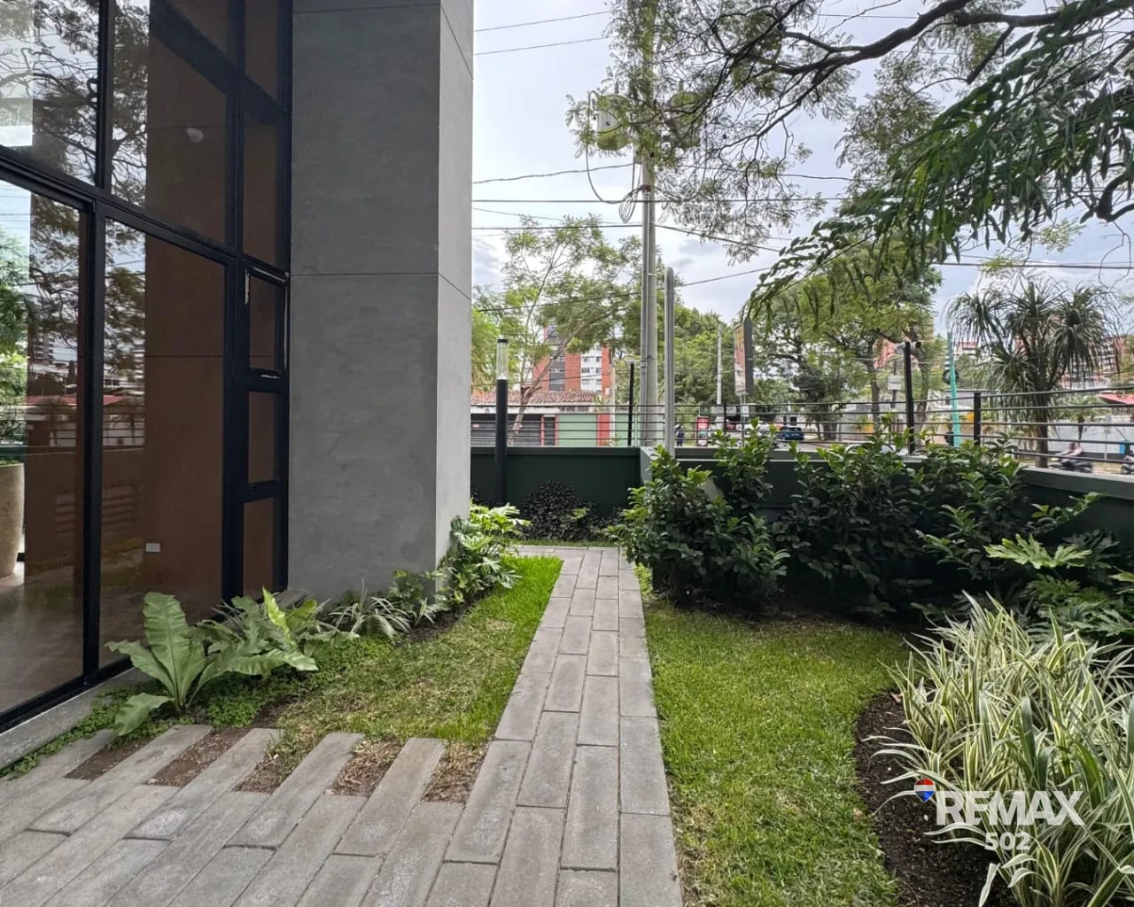 Apartamento en Renta - Essenza (Zona 13) — Apartamento en Alquiler en Essenza, Zona 13, Guatemala, Ciudad — foto 1 de 10