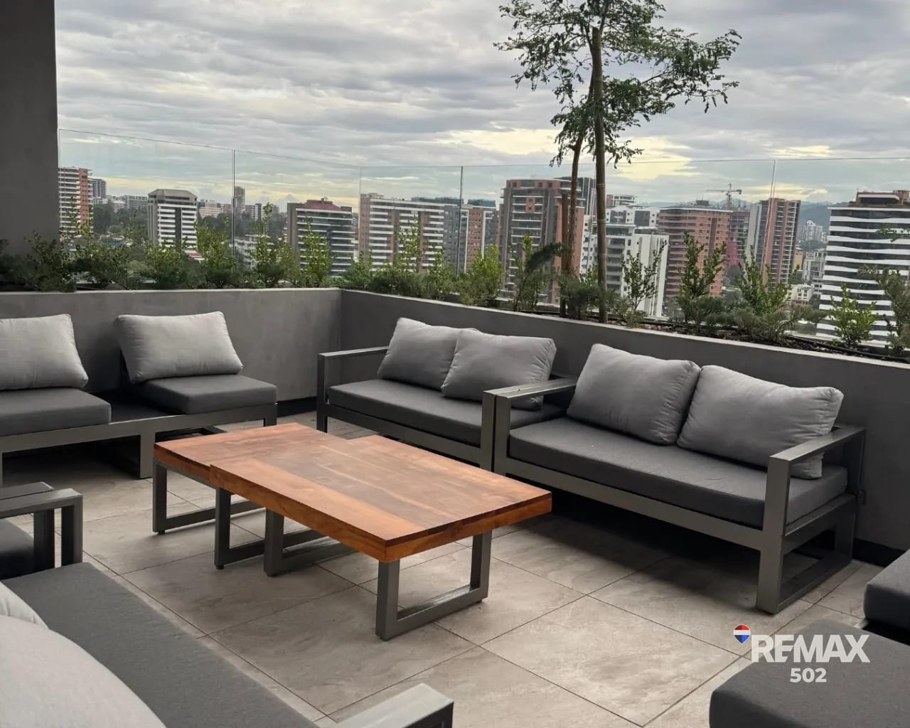 Apartamento en Renta - Essenza (Zona 13) — Apartamento en Alquiler en Essenza, Zona 13, Guatemala, Ciudad — foto 3 de 10